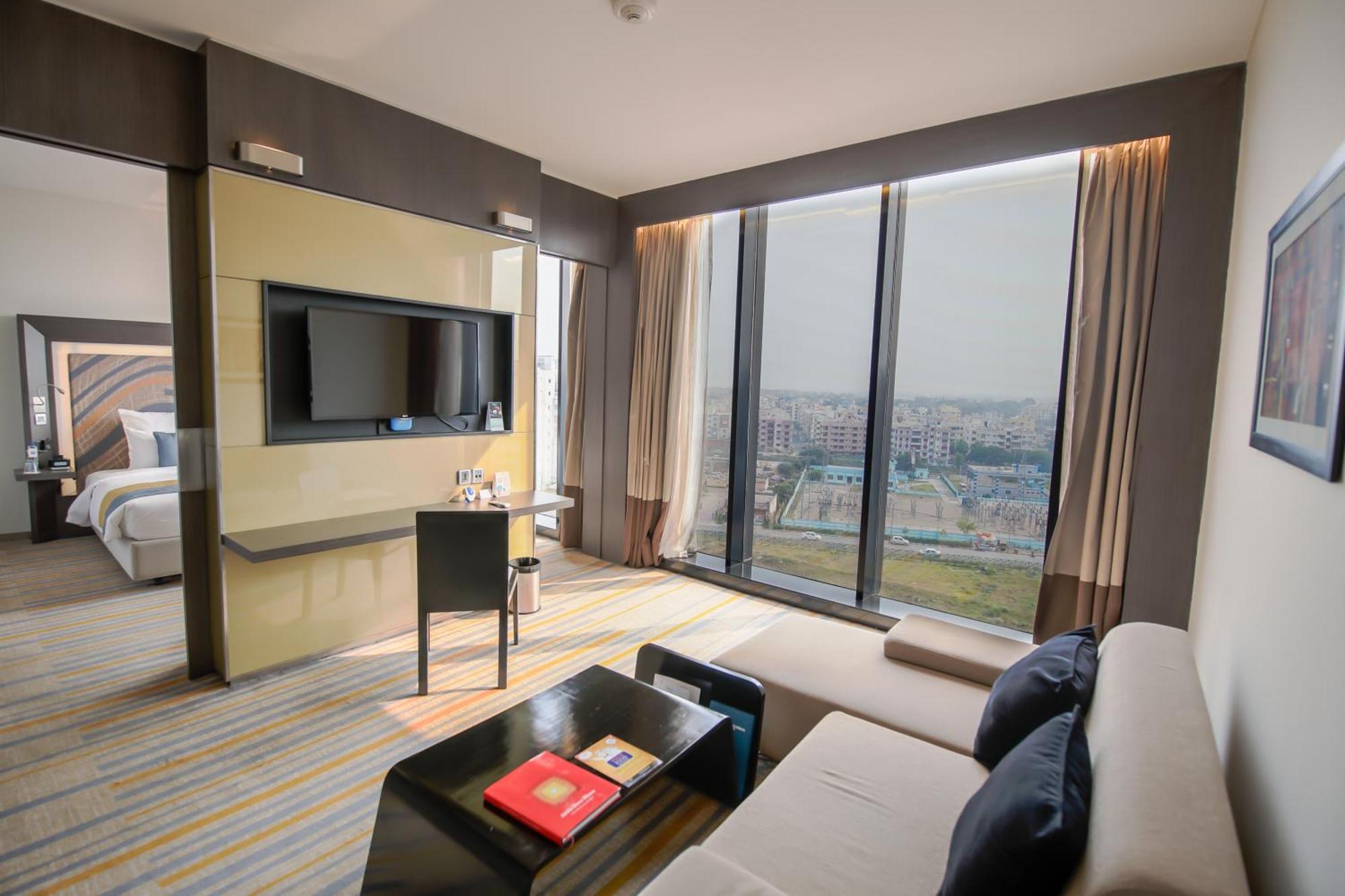 Novotel Kolkata Hotel&Residences Exteriér fotografie